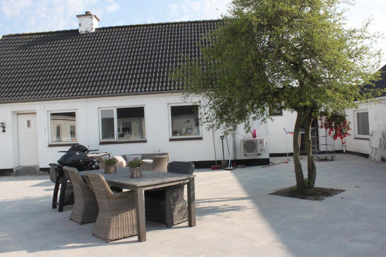 Motel Hune Apartments Blokhus Exteriör bild